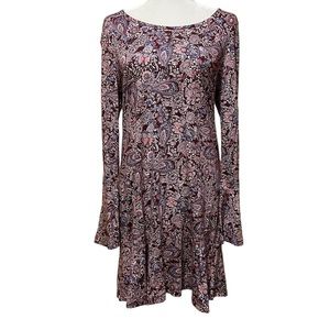 Sesoire Dress Size Large‎